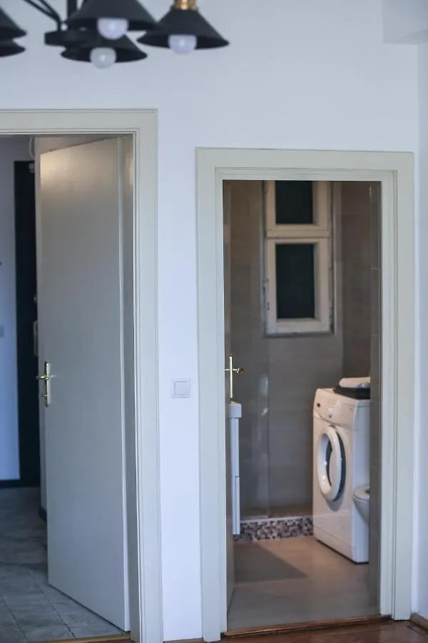 Apartman Central Studio With City View- Near Old Town Bukarest